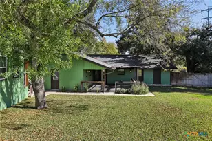 786 Renee St, Seguin, TX 78155 - Photo 39