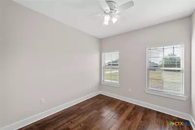805 N Main Street, McGregor, TX 76657 - Photo 15