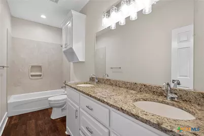 805 N Main Street, McGregor, TX 76657 - Photo 17