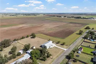 805 N Main St, McGregor, TX 76657 - Photo 39