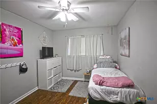 240 Oak Ct, New Braunfels, TX 78132 - Photo 19