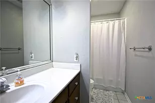 240 Oak Ct, New Braunfels, TX 78132 - Photo 21