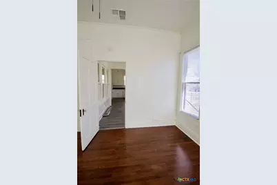 617 N 6th Street, Temple, TX 76501 - Photo 39