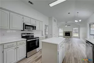 604 Arapaho Dr, Harker Heights, TX 76548 - Photo 5