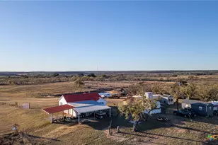 8498 Cr 121, San Saba, TX 76877 - Photo 7