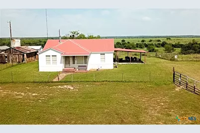 8498 Cr 121, San Saba, TX 76877 - Photo 7
