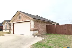 4501 Lauren MacKenzie Dr, Killeen, TX 76549 - Photo 3