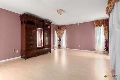 609 Rudeloff Road, Seguin, TX 78155 - Photo 27