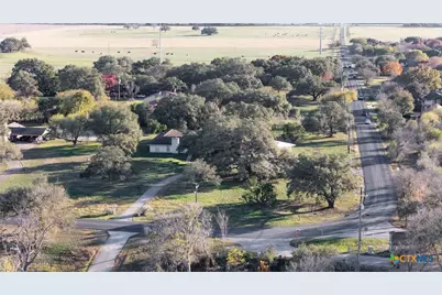 609 Rudeloff Road, Seguin, TX 78155 - Photo 13