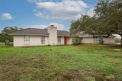 609 Rudeloff Road, Seguin, TX 78155 - Photo 7
