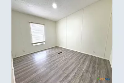 366 County Road 123, Buckholts, TX 76518 - Photo 15