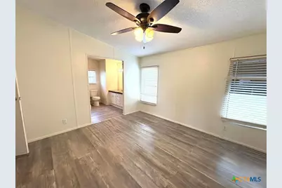 366 County Road 123, Buckholts, TX 76518 - Photo 13
