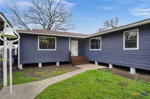 358 Lake Placid Dr, Seguin, TX 78155 - Photo 5