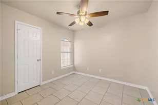 4200 Maid Marian Cir, Killeen, TX 76549 - Photo 17