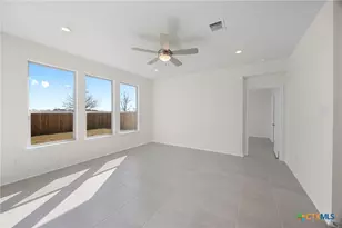 1933 Jadd St, Belton, TX 76513 - Photo 7