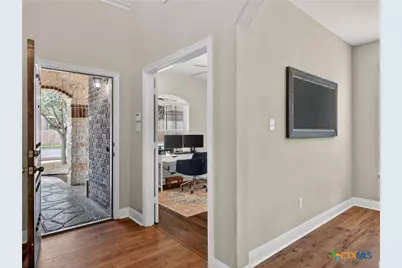 425 Timber Creek, Schertz, TX 78108 - Photo 3