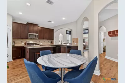 425 Timber Creek, Schertz, TX 78108 - Photo 9