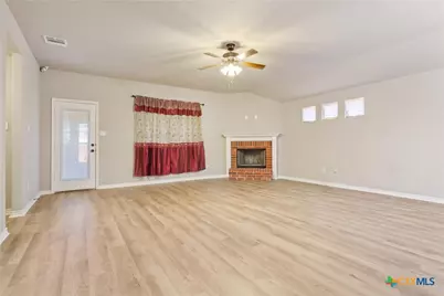 4104 Molly Dyer Drive, Killeen, TX 76549 - Photo 5