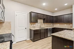 4104 Molly Dyer Dr, Killeen, TX 76549 - Photo 7
