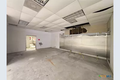 1616 Avenue F, Bay City, TX 77414 - Photo 21