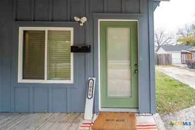 1006 W North Street, Victoria, TX 77901 - Photo 3