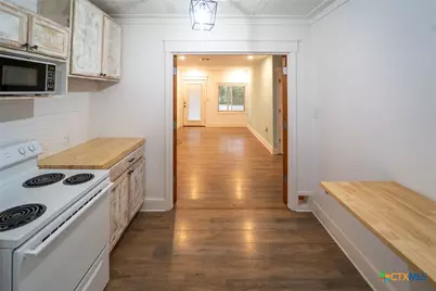 1006 W North Street, Victoria, TX 77901 - Photo 9