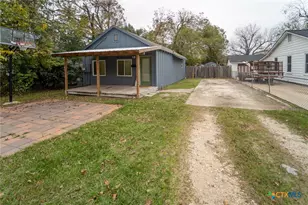 1006 W North St, Victoria, TX 77901 - Photo 1