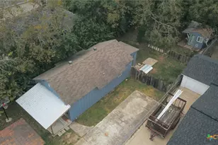 1006 W North St, Victoria, TX 77901 - Photo 23