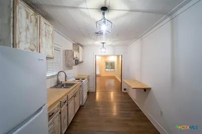 1006 W North Street, Victoria, TX 77901 - Photo 7