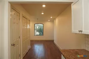 1019 Haynes St, San Marcos, TX 78666 - Photo 9