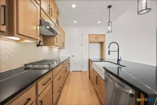 12184 Heartvine Pkwy, Schertz, TX 78154 - Photo 5