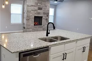 745 Freedom Cir, Nolanville, TX 76559 - Photo 9