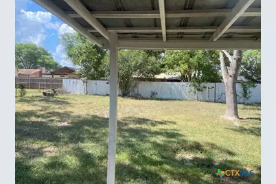 106 Huff Street, Luling, TX 78648 - Photo 9
