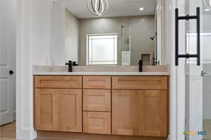 114 Center Tree Dr, Palacios, TX 77465 - Photo 23