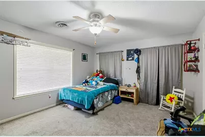 403 Salisbury Lane, Victoria, TX 77904 - Photo 27