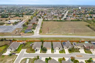 2084 Tejas Pecan, New Braunfels, TX 78130 - Photo 25