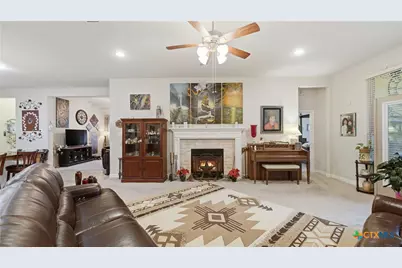 2084 Tejas Pecan, New Braunfels, TX 78130 - Photo 5