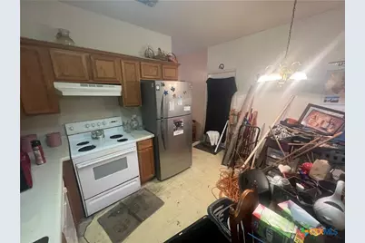 403 Davidson Drive, Taylor, TX 76574 - Photo 7