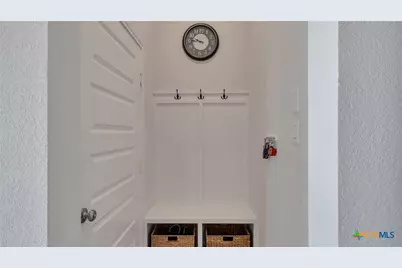 1816 Field Brook, Seguin, TX 78155 - Photo 9