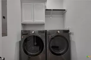 1816 Field Brook, Seguin, TX 78155 - Photo 29