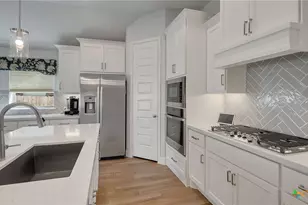 1816 Field Brook, Seguin, TX 78155 - Photo 11