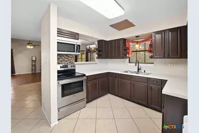 140 Englemann, Seguin, TX 78155 - Photo 21