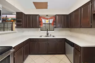 140 Englemann, Seguin, TX 78155 - Photo 19