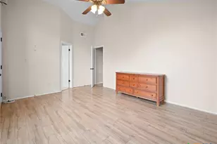 140 Englemann, Seguin, TX 78155 - Photo 35