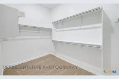 148 Spanish Oak, Castroville, TX 78009 - Photo 17