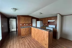 1911 Wald Rd, New Braunfels, TX 78132 - Photo 7