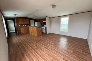 1911 Wald Rd, New Braunfels, TX 78132 - Photo 3