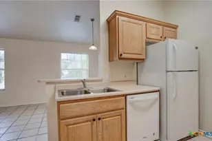 427 Lindsey St, San Marcos, TX 78666 - Photo 7