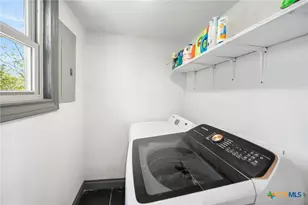 23019 Hilltop Peaks, Elmendorf, TX 78112 - Photo 27