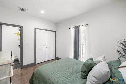 23019 Hilltop Peaks, Elmendorf, TX 78112 - Photo 13